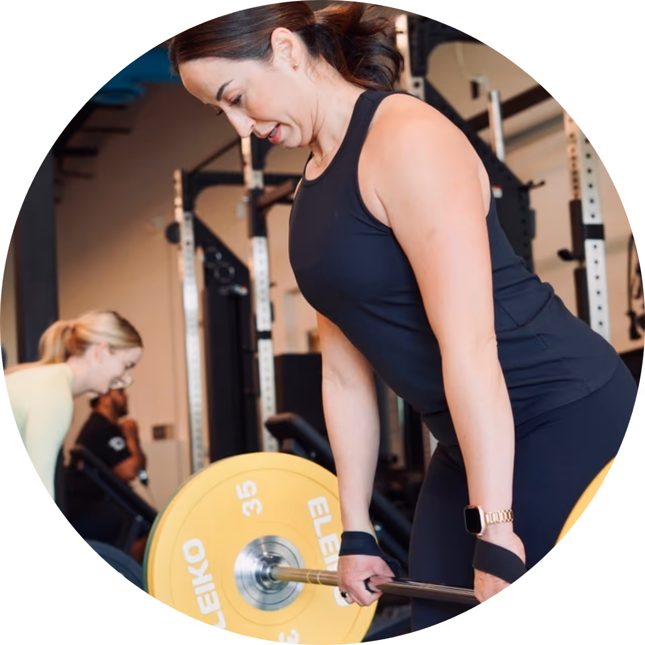 Female member lifting at proof3 gym